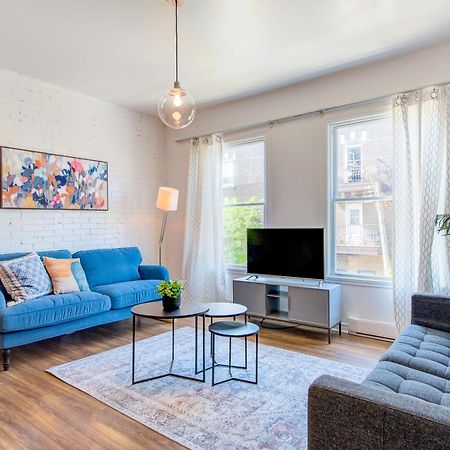 Chez Mont Royal Apartments! مونتريال المظهر الخارجي الصورة