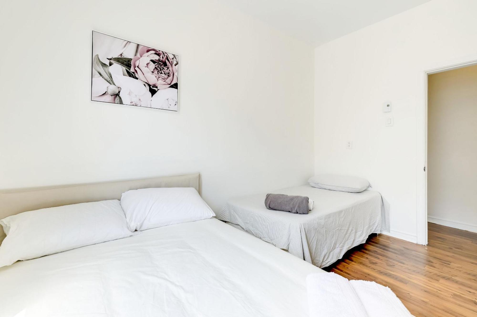 Chez Mont Royal Apartments! مونتريال المظهر الخارجي الصورة