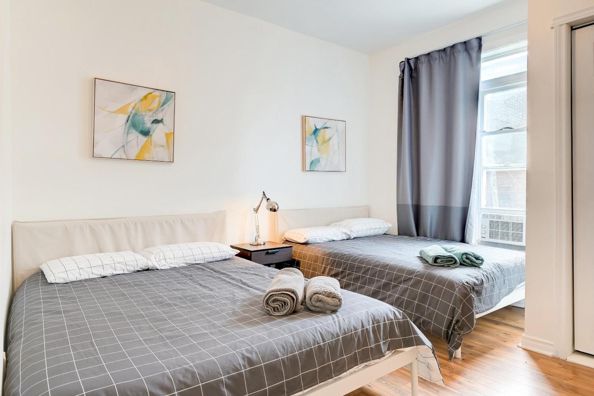 Chez Mont Royal Apartments! مونتريال المظهر الخارجي الصورة