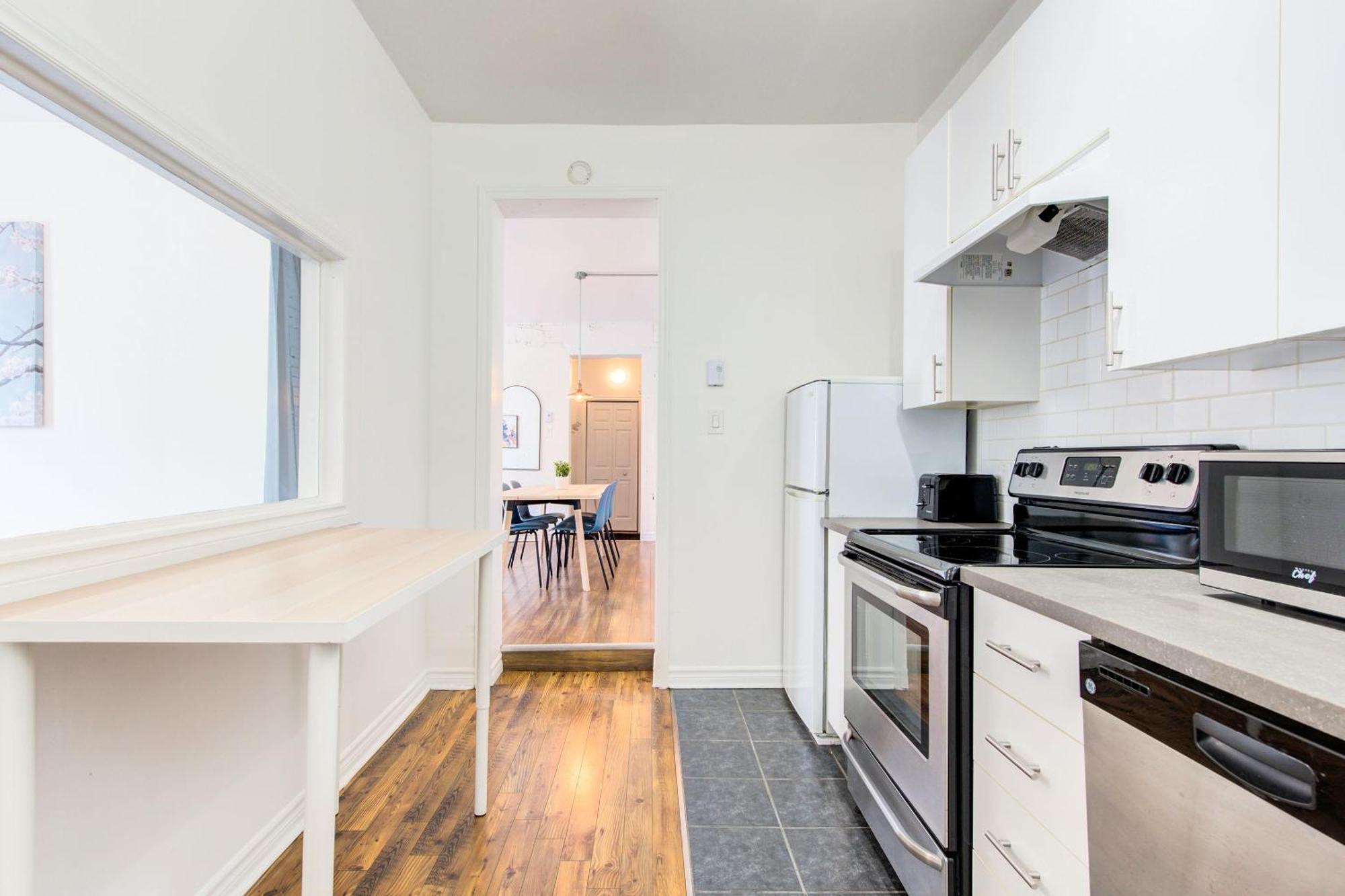 Chez Mont Royal Apartments! مونتريال المظهر الخارجي الصورة