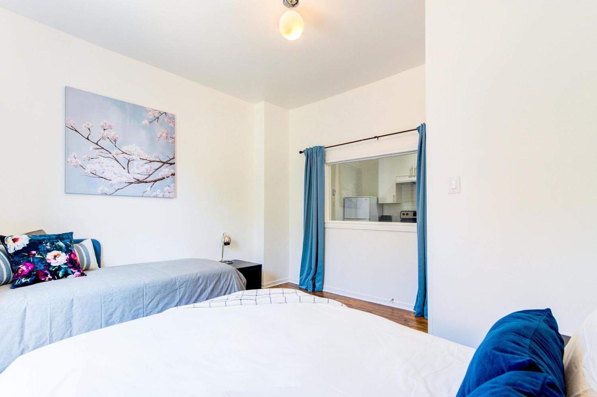 Chez Mont Royal Apartments! مونتريال المظهر الخارجي الصورة
