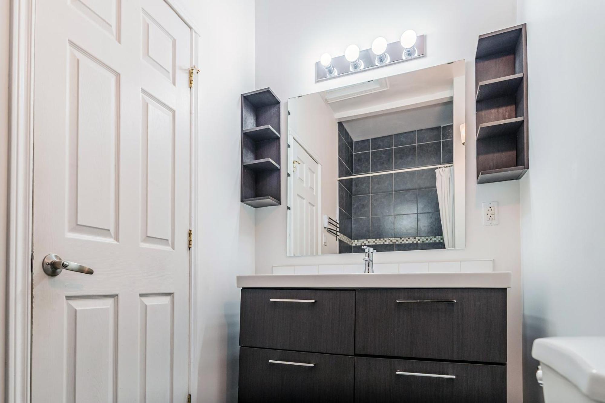 Chez Mont Royal Apartments! مونتريال المظهر الخارجي الصورة