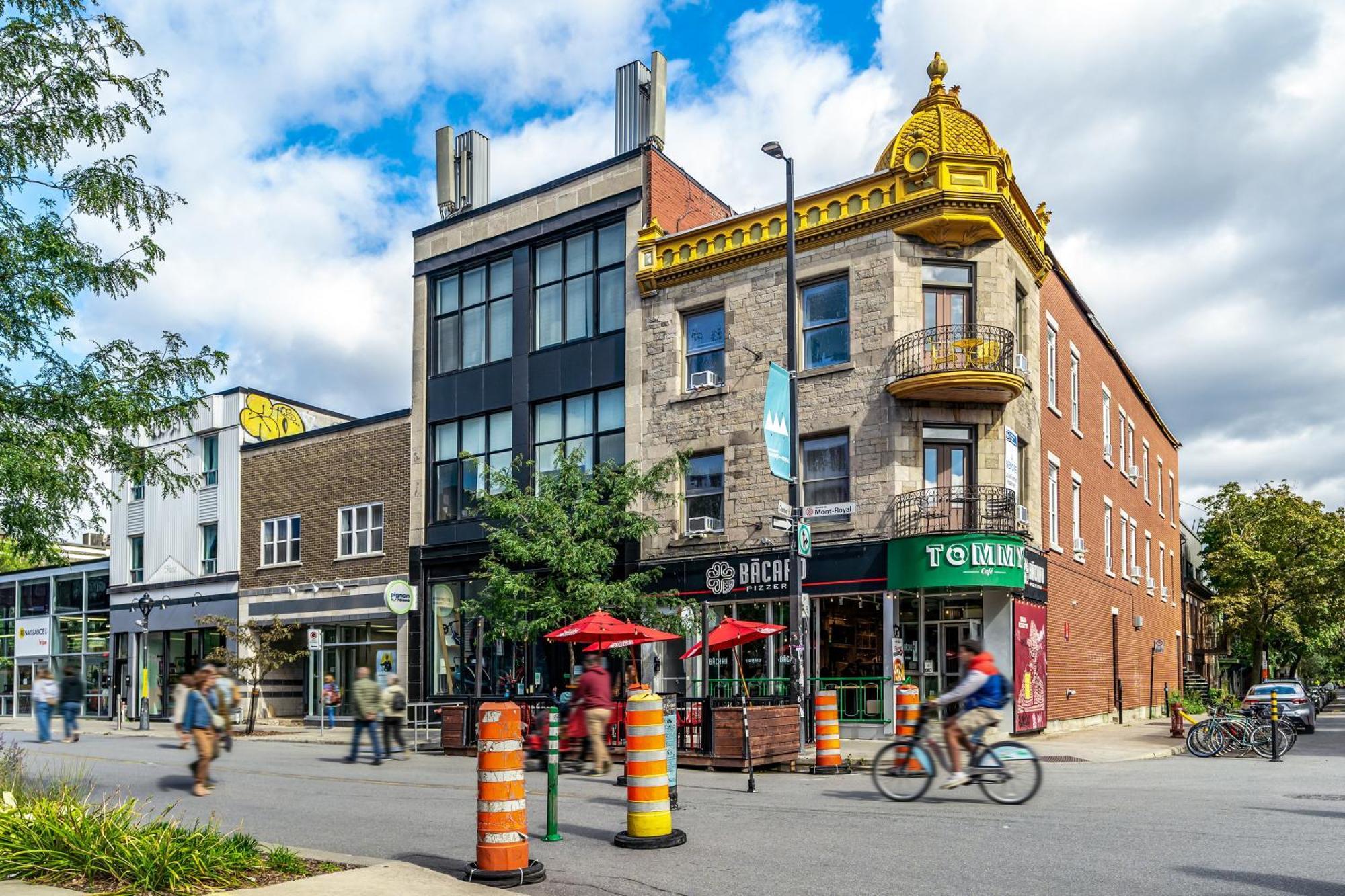 Chez Mont Royal Apartments! مونتريال المظهر الخارجي الصورة